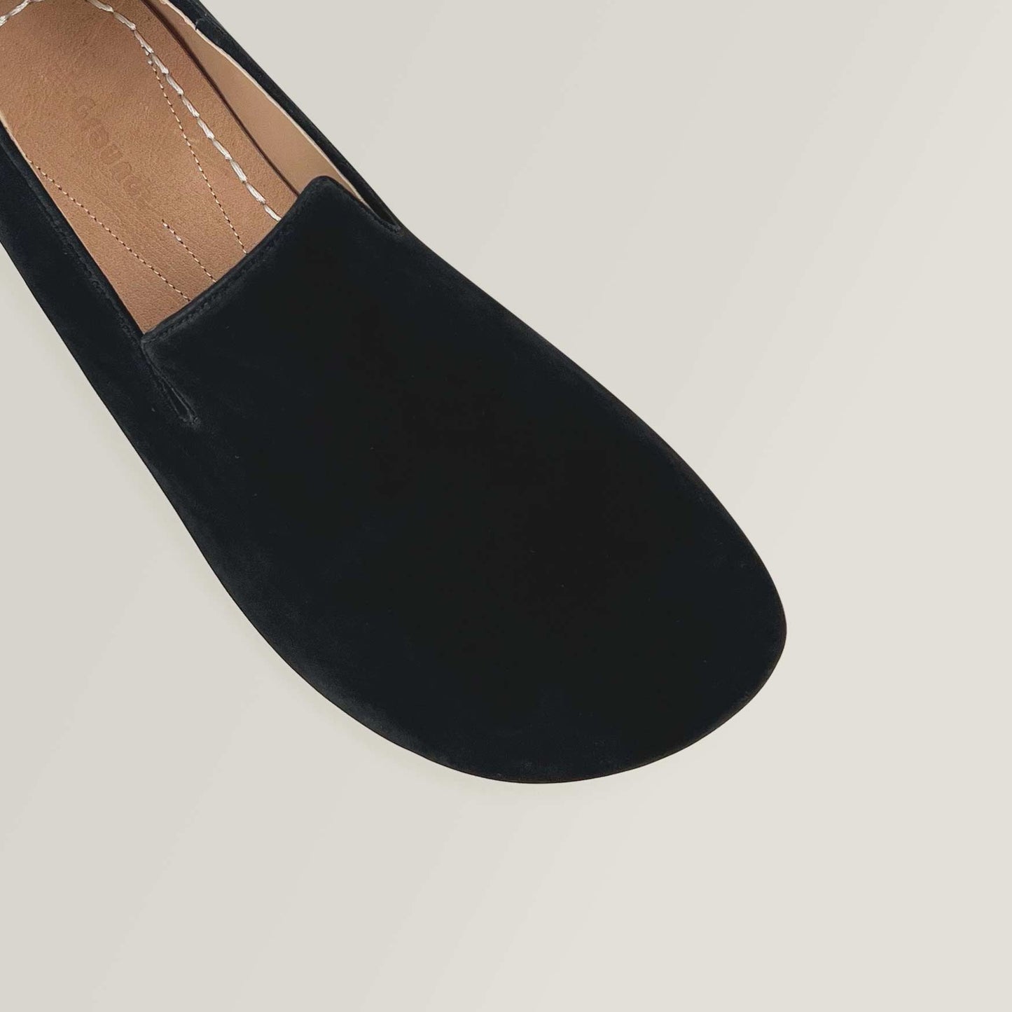Midnight-carbon-mens-slip-on-grounding-shoes