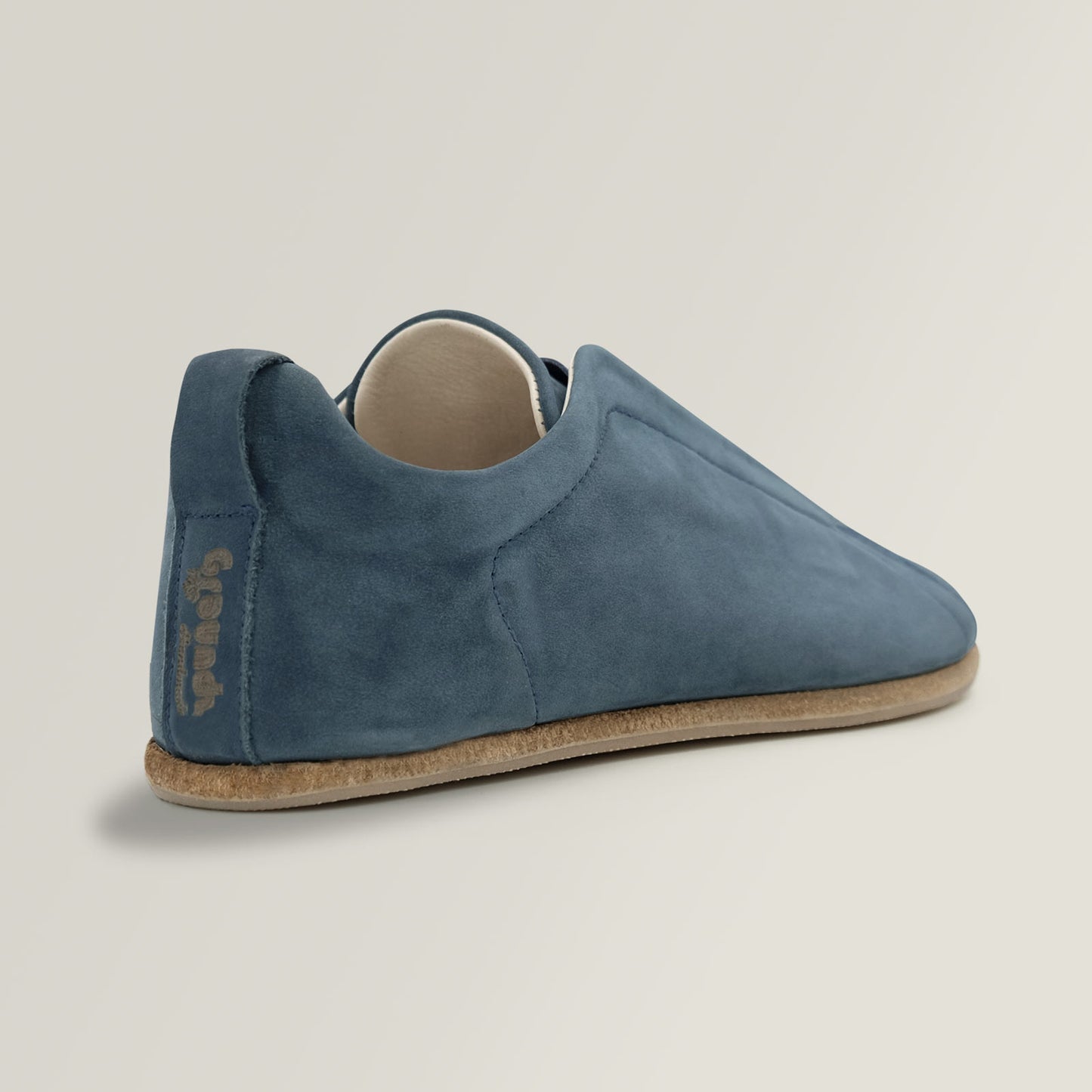 Jeans-Mens_Grounding_Sneakers