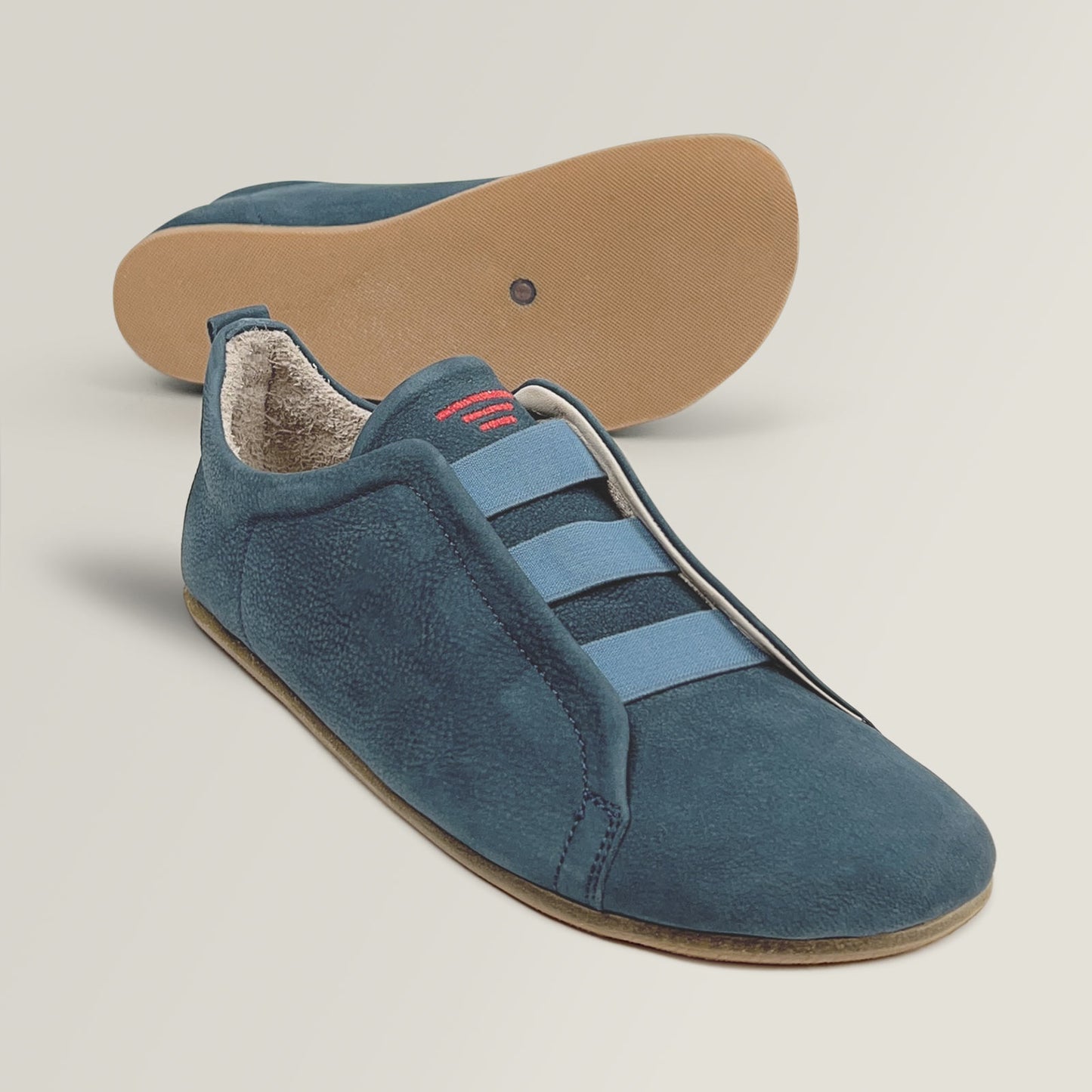 Jeans-Mens_Grounding_Sneakers