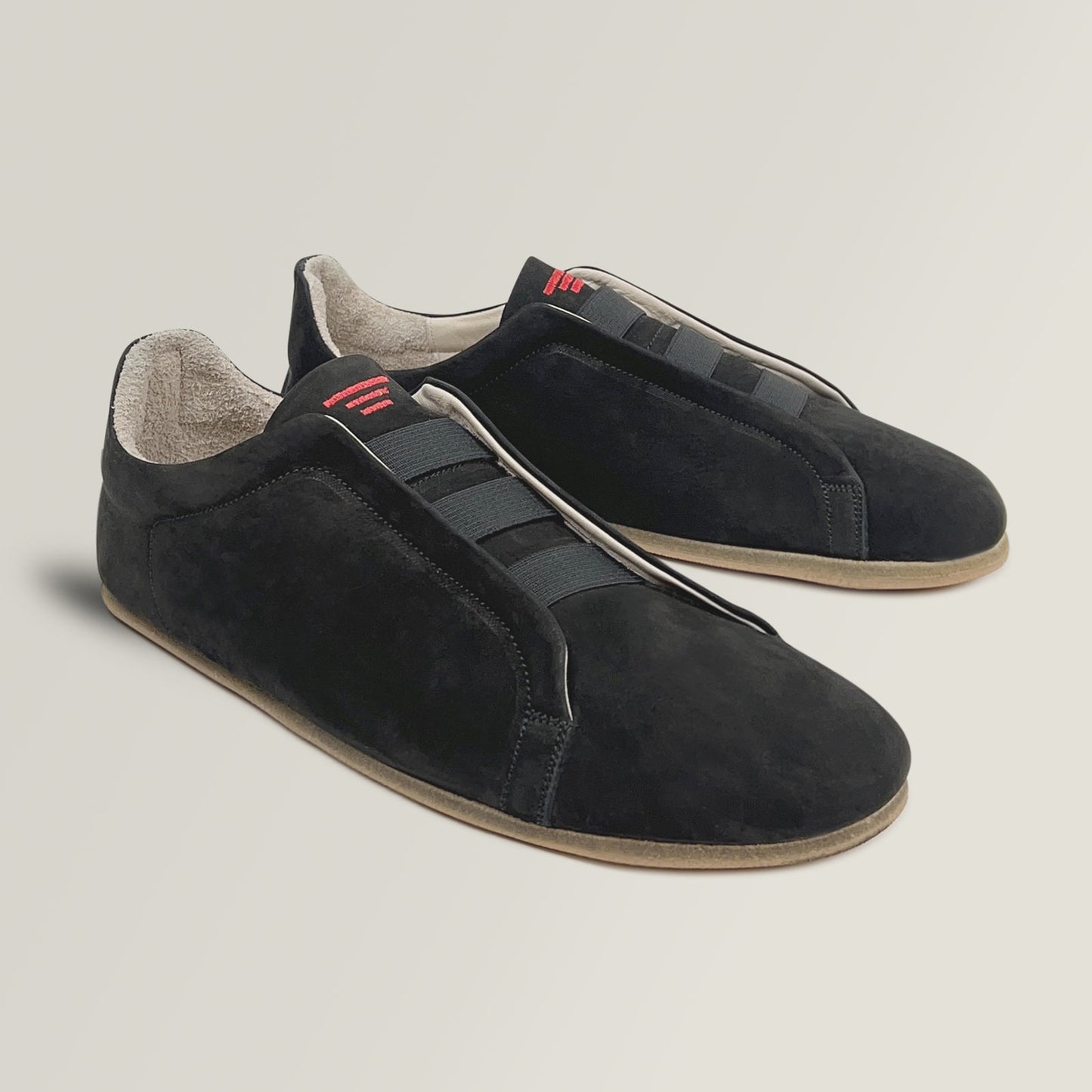 Midnight-Mens_Grounding_Sneakers