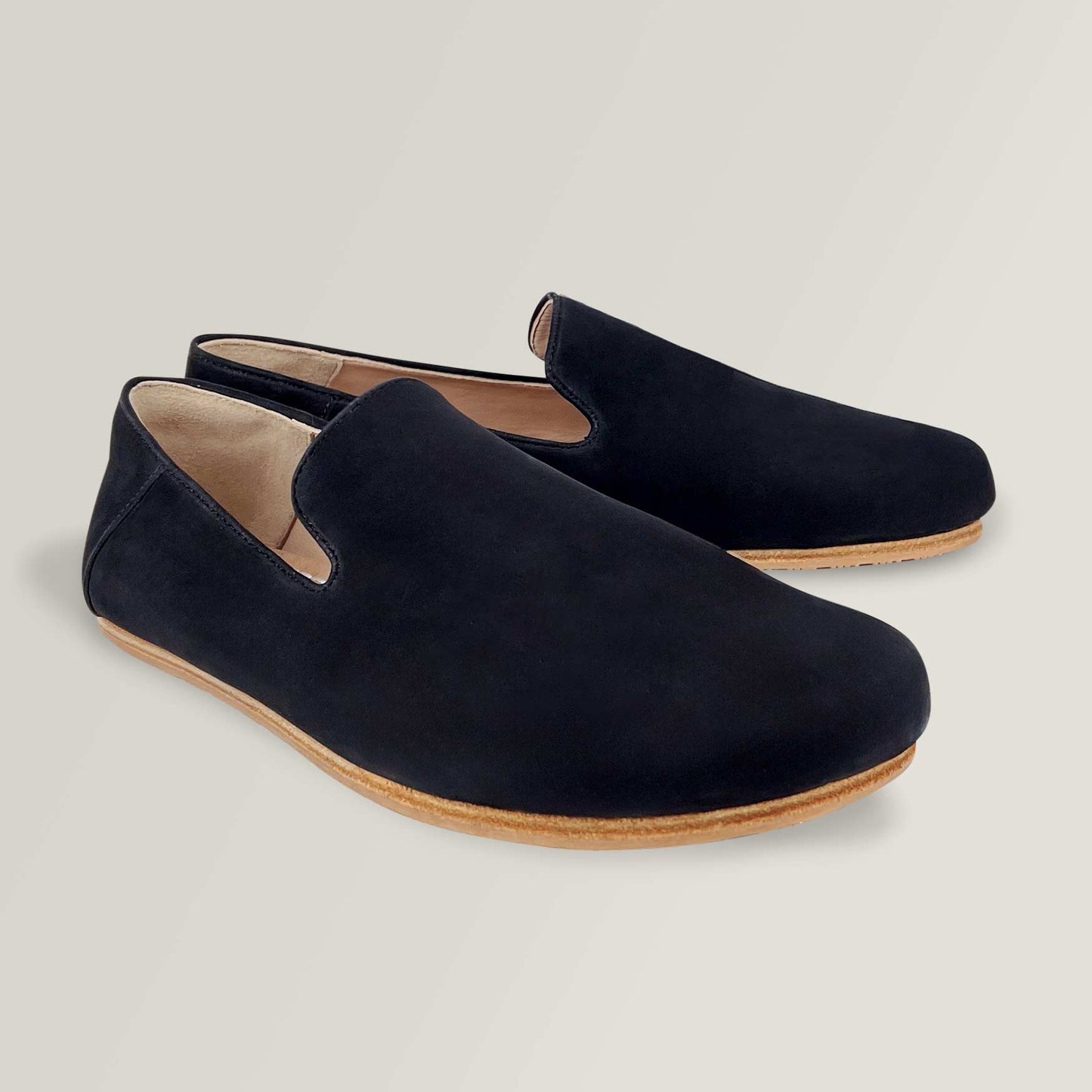 Midnight-carbon-mens-slip-on-grounding-shoes
