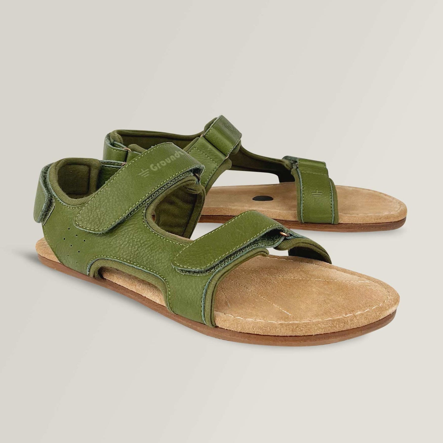 Nori-Grounding_gravel_trail_sandals