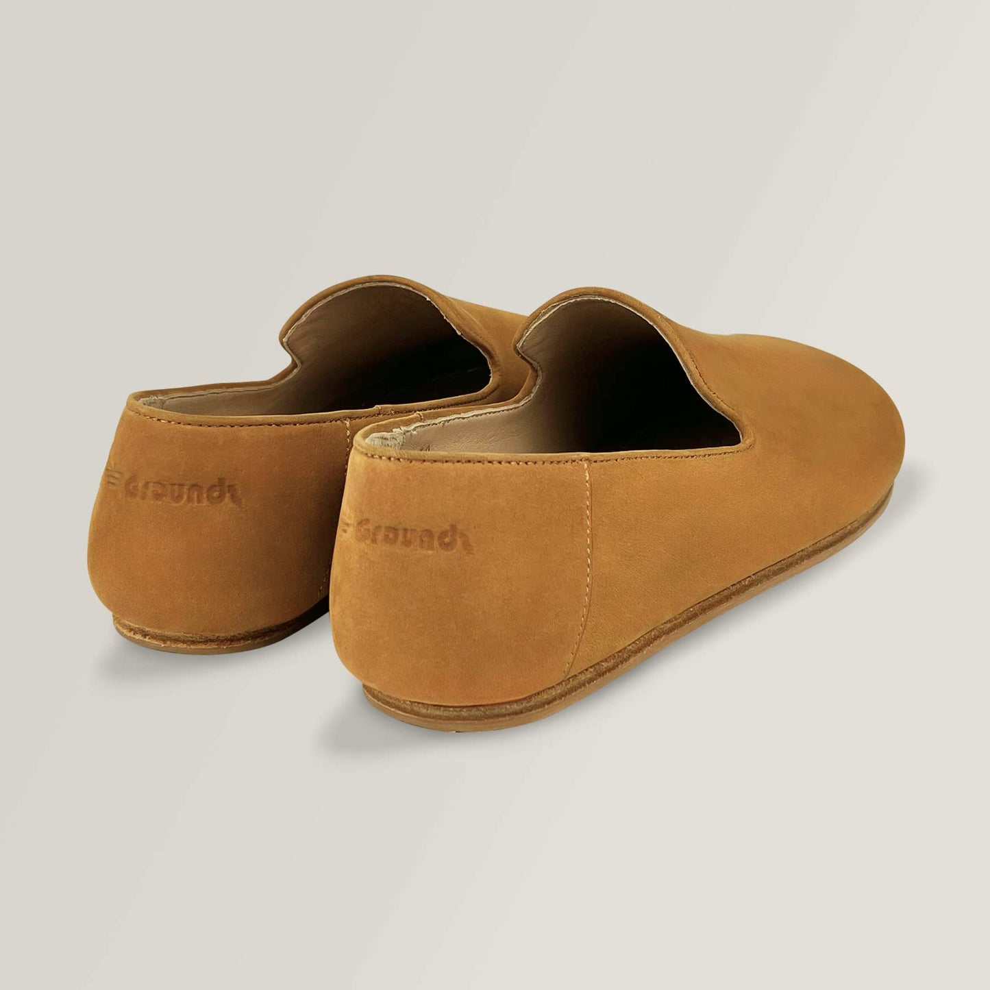 Cinnamon-carbon-mens-slip-on-grounding-shoes