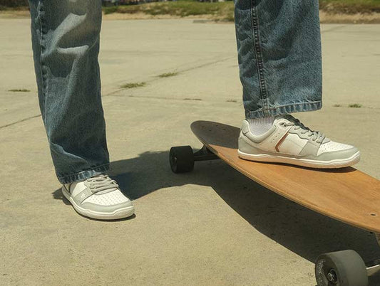 Minimalist vs Barefoot Shoes: What’s the Real Difference?