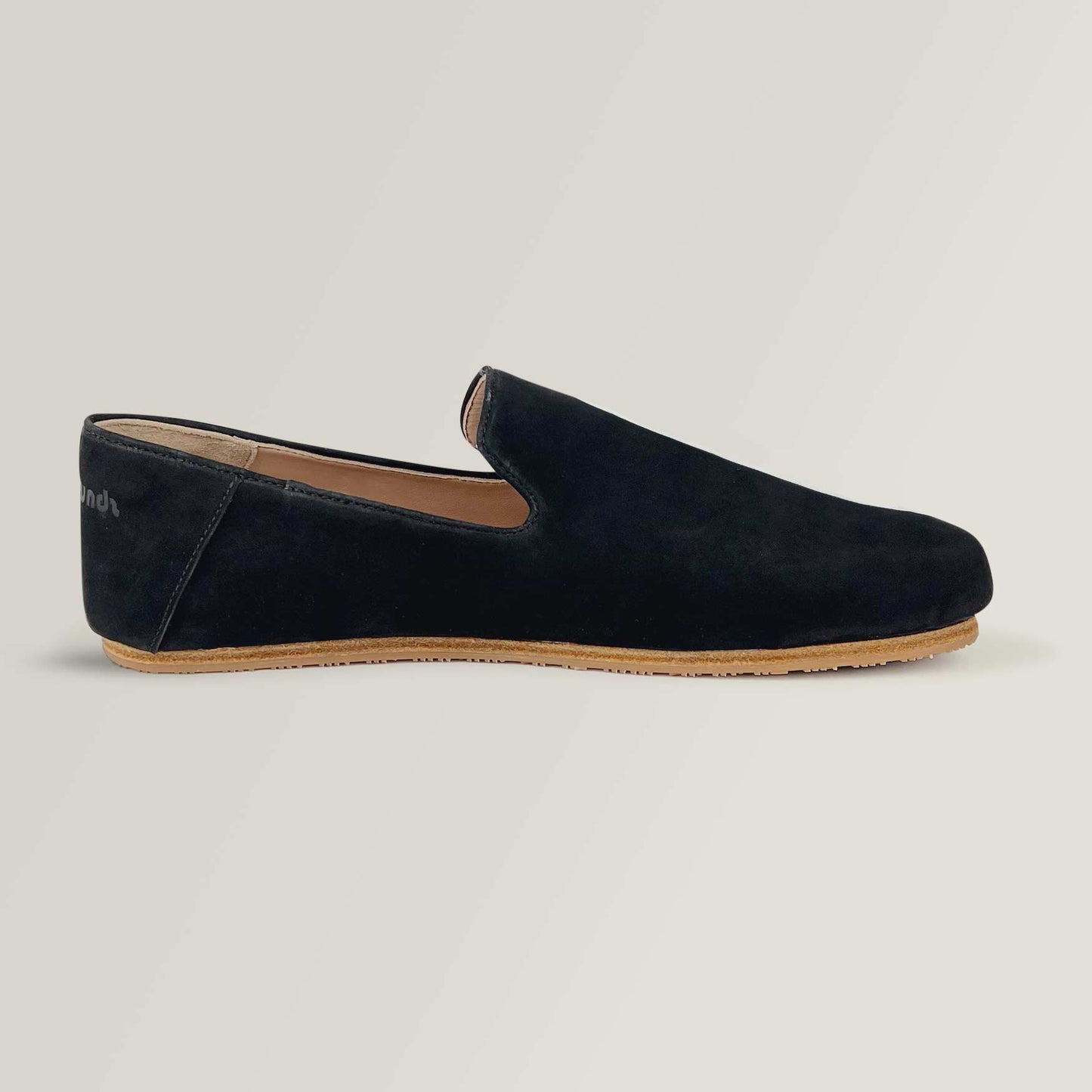 Midnight-carbon-mens-slip-on-grounding-shoes
